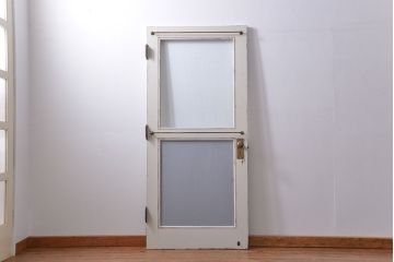 アンティークペイント　 カーテンレール付きのドア (扉)