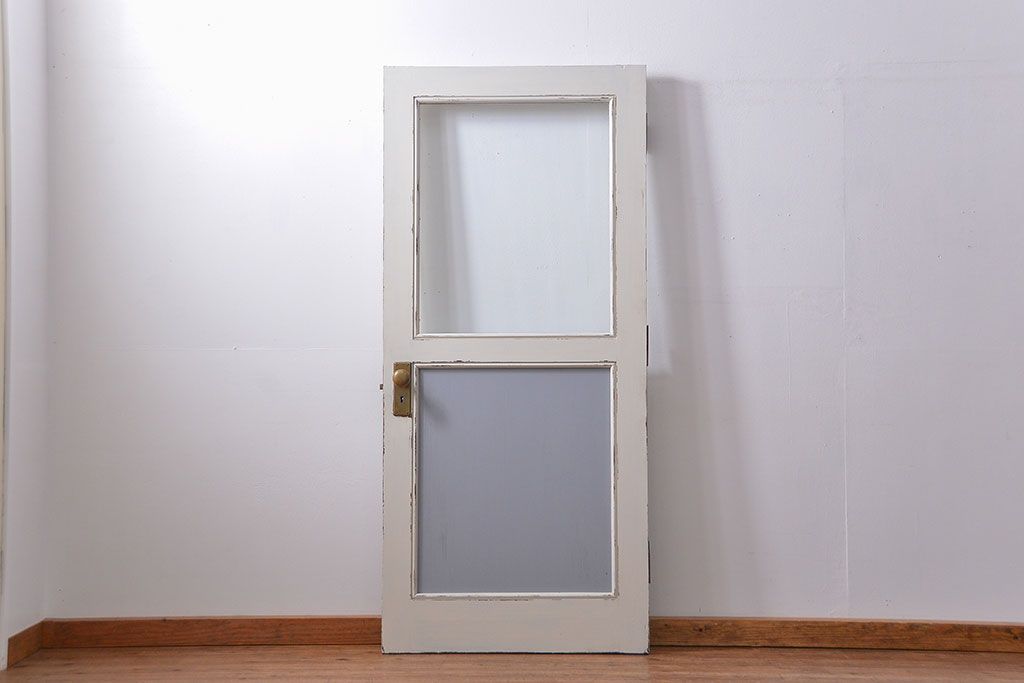 アンティークペイント　 カーテンレール付きのドア (扉)