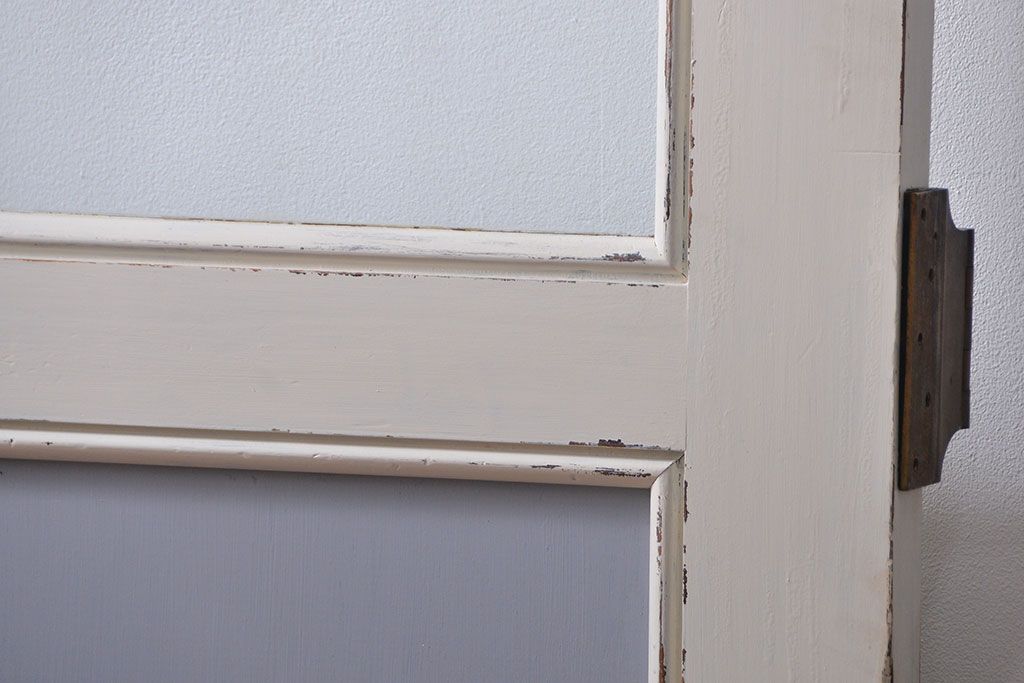 アンティークペイント　 カーテンレール付きのドア (扉)