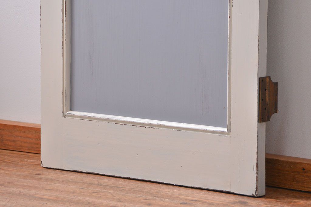 アンティークペイント　 カーテンレール付きのドア (扉)