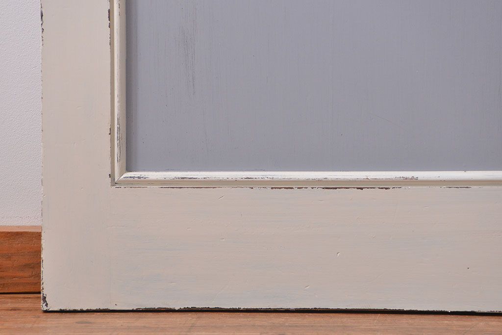 アンティークペイント　 カーテンレール付きのドア (扉)
