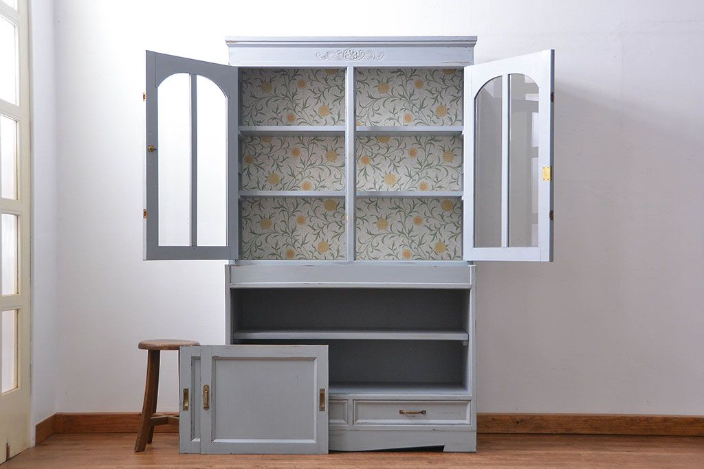 アンティーク家具　アンティークペイント　かわいい二段重ね食器棚(カップボード、収納棚)