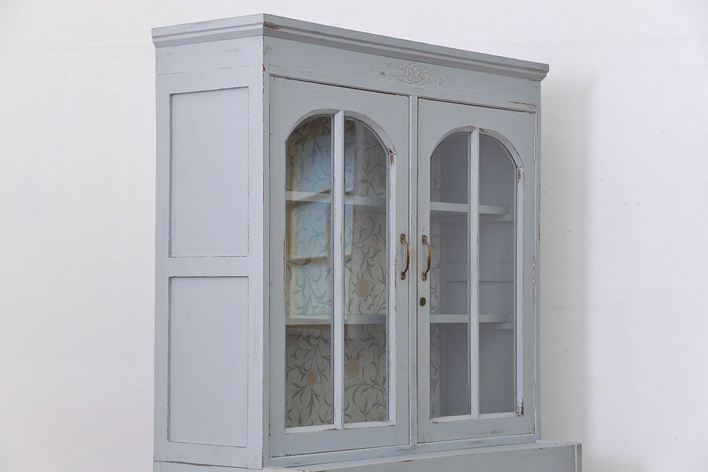 アンティーク家具　アンティークペイント　かわいい二段重ね食器棚(カップボード、収納棚)