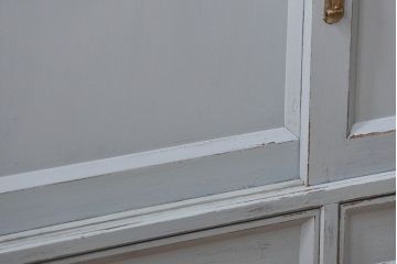 アンティーク家具　アンティークペイント　かわいい二段重ね食器棚(カップボード、収納棚)