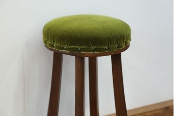 アンティーク家具　アンティーク かわいい丸スツール(椅子、イス)