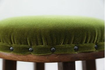 アンティーク家具　アンティーク かわいい丸スツール(椅子、イス)