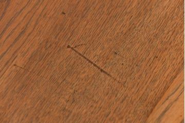 アンティーク家具　アンティークペイント　四杯引き出しサイドテーブル(袖机)