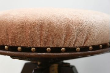 アンティーク家具　アンティーク 古いブナ材の上質な回転スツール(回転イス、回転椅子)