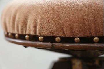 アンティーク家具　アンティーク 古いブナ材の上質な回転スツール(回転イス、回転椅子)