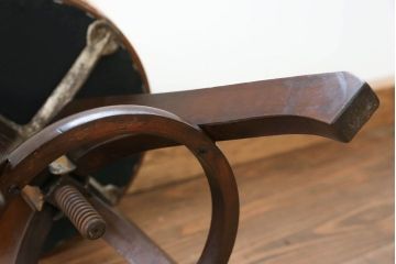 アンティーク家具　アンティーク 古いブナ材の上質な回転スツール(回転イス、回転椅子)