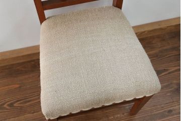 レトロ家具　昭和レトロ アンティークリネン座面のチェア(1)(椅子、イス)
