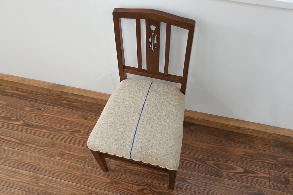 レトロ家具　昭和レトロ アンティークリネン座面のチェア(2)(椅子、イス)