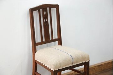 レトロ家具　昭和レトロ アンティークリネン座面のチェア(2)(椅子、イス)