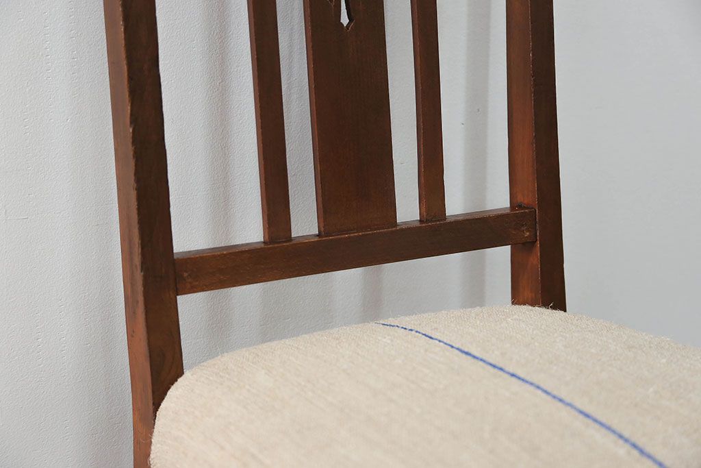 レトロ家具　昭和レトロ アンティークリネン座面のチェア(2)(椅子、イス)