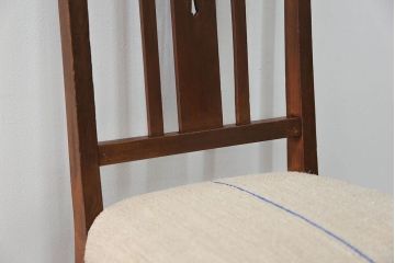 レトロ家具　昭和レトロ アンティークリネン座面のチェア(2)(椅子、イス)