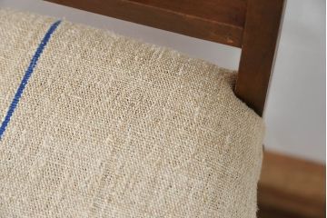 レトロ家具　昭和レトロ アンティークリネン座面のチェア(2)(椅子、イス)