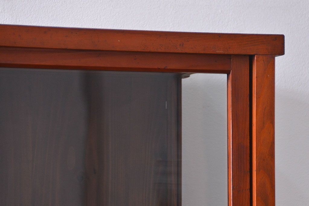 アンティーク家具　アンティーク 三面ガラスの美しい二段重ね収納棚(ガラスケース、ショーケース、飾り棚)