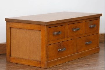 レトロ家具　昭和レトロ 五杯引き出しのアンティークローチェスト(ローボード)