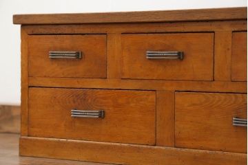レトロ家具　昭和レトロ 五杯引き出しのアンティークローチェスト(ローボード)