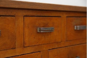 レトロ家具　昭和レトロ 五杯引き出しのアンティークローチェスト(ローボード)