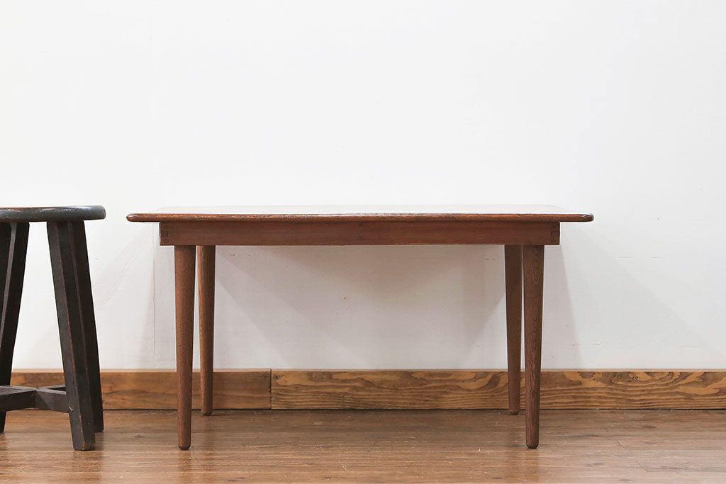 アンティーク家具　アンティーク 古い栓材!キレイなセンターテーブル (机)