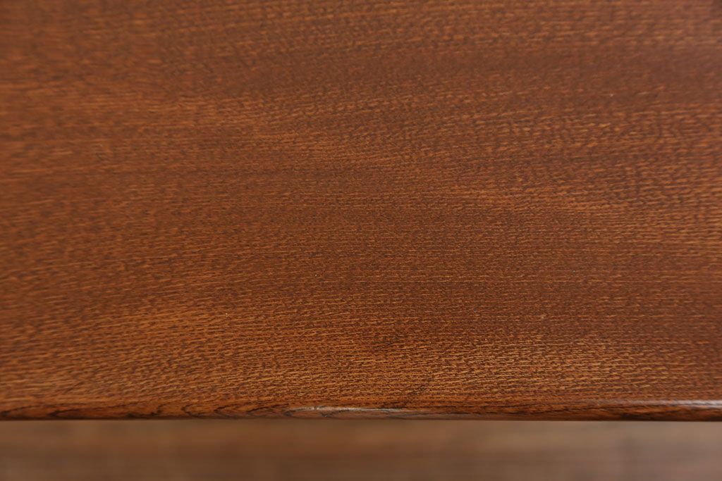 アンティーク家具　アンティーク 古い栓材!キレイなセンターテーブル (机)