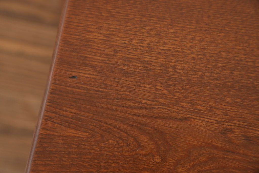 アンティーク家具　アンティーク 古い栓材!キレイなセンターテーブル (机)