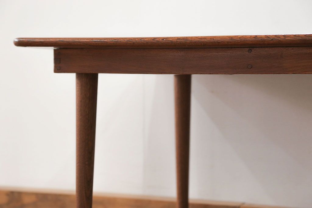 アンティーク家具　アンティーク 古い栓材!キレイなセンターテーブル (机)