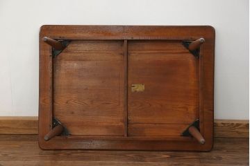 アンティーク家具　アンティーク 古い栓材!キレイなセンターテーブル (机)