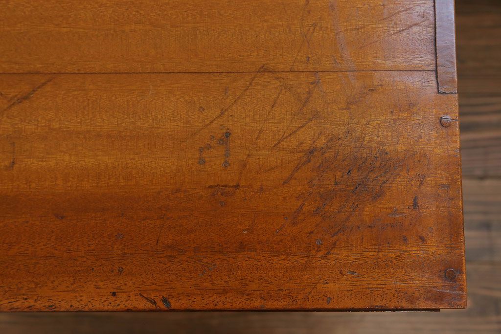 レトロ家具　昭和レトロ シンプルで小さなチェスト(小引き出し)