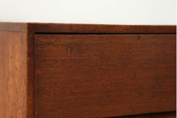 レトロ家具　昭和レトロ シンプルで小さなチェスト(小引き出し)