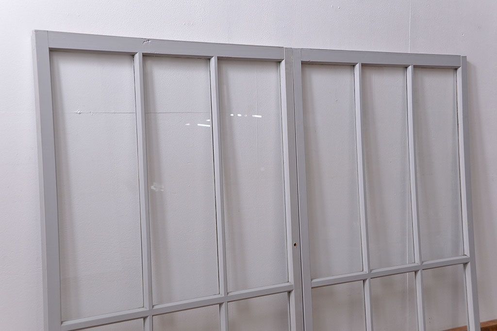 アンティーク ペンキのはげたかわいいガラス窓2枚セット(1) (ガラス戸、引き戸)