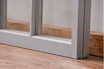 アンティーク ペンキのはげたかわいいガラス窓2枚セット(1) (ガラス戸、引き戸)