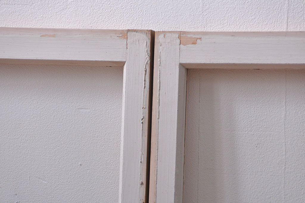 昭和レトロ ペンキのはげたフィックス窓2枚セット (はめ殺し戸、ガラス戸)