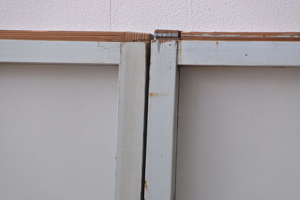 アンティーク ペンキのはげたかわいいガラス窓2枚セット(3) (ガラス戸、引き戸)