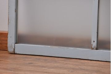 アンティーク ペンキのはげたかわいいガラス窓2枚セット(3) (ガラス戸、引き戸)
