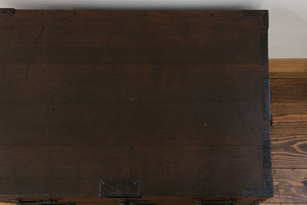 アンティーク家具　古民具・骨董 厚手金具の上質な小箪笥