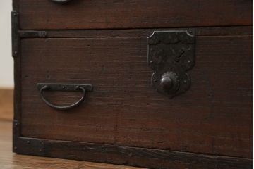 アンティーク家具　古民具・骨董 厚手金具の上質な小箪笥