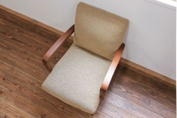 レトロ家具　昭和レトロ かわいいデザインのアンティークアームチェア(1)(ソファ、椅子、イス)