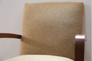 レトロ家具　昭和レトロ かわいいデザインのアンティークアームチェア(1)(ソファ、椅子、イス)