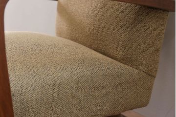 レトロ家具　昭和レトロ かわいいデザインのアンティークアームチェア(2)(ソファ、椅子、イス)