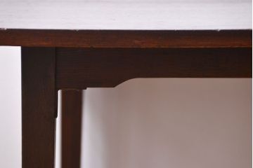 レトロ家具　昭和レトロ シンプルなダイニングテーブル(机、作業台)