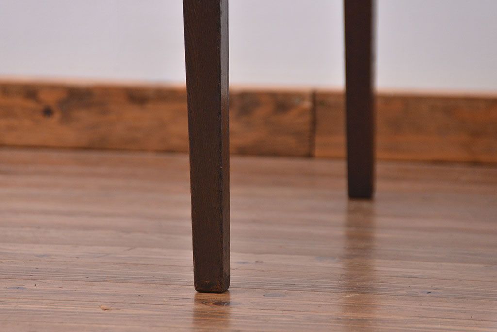 レトロ家具　昭和レトロ シンプルなダイニングテーブル(机、作業台)