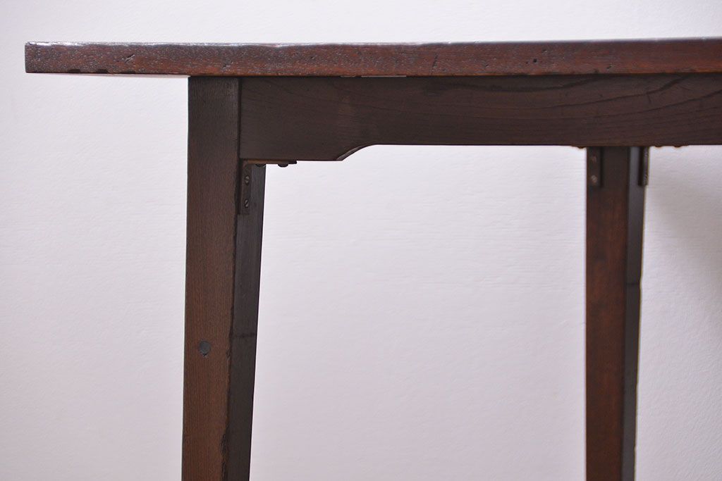 レトロ家具　昭和レトロ シンプルなダイニングテーブル(机、作業台)