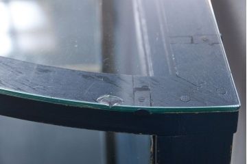 アンティーク家具　アンティークペイント 両面Rガラスのショーケース (ガラスケース)