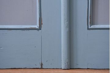 アンティークペイント 背の高い上質な両開きドア1対 (扉)