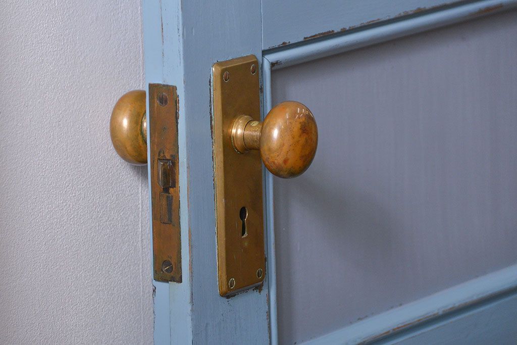 アンティークペイント 背の高い上質な両開きドア1対 (扉)