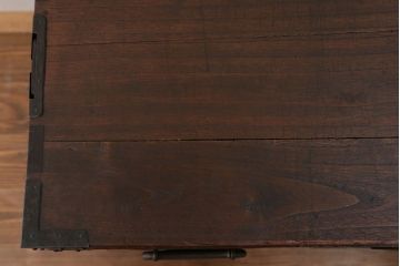 アンティーク家具　古民具・骨董 大きな丸金具の時代箪笥ローボード (ローチェスト)