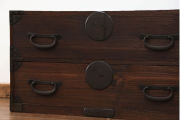 アンティーク家具　古民具・骨董 大きな丸金具の時代箪笥ローボード (ローチェスト)