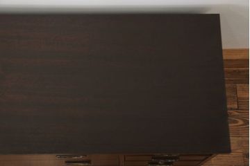 アンティーク家具　大正ロマン 全面黒檀材のシックな時代箪笥ローチェスト (ローボード)